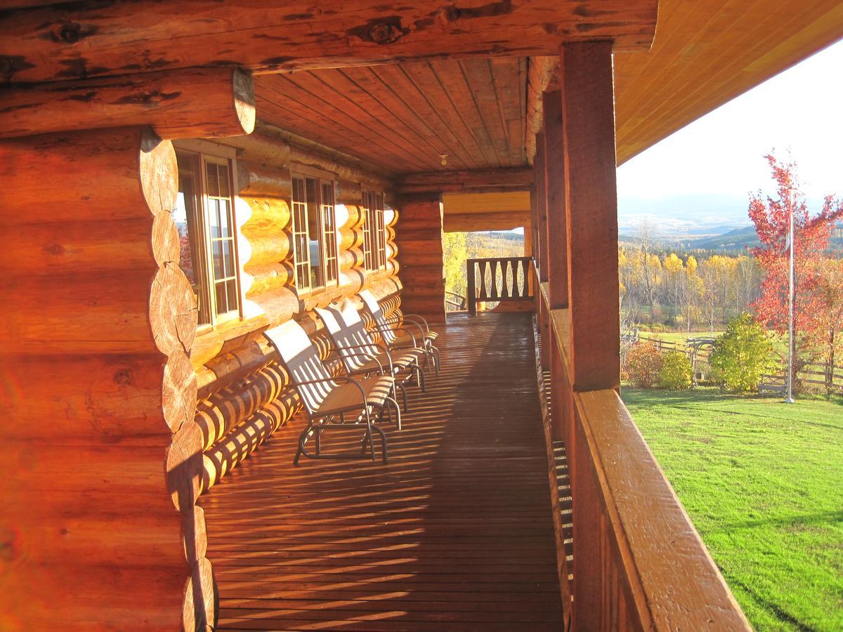 Smithers Driftwood Lodge Exterior photo