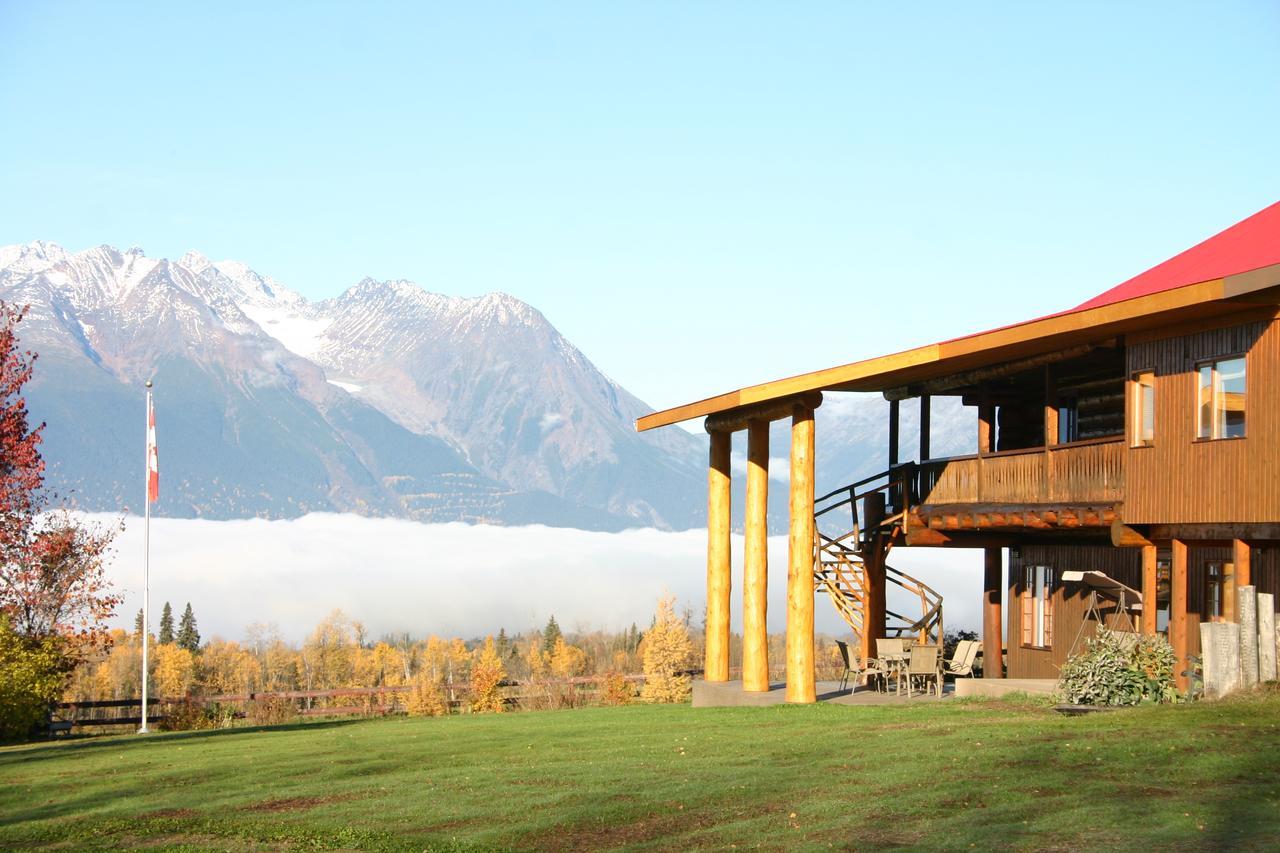 Smithers Driftwood Lodge Exterior photo